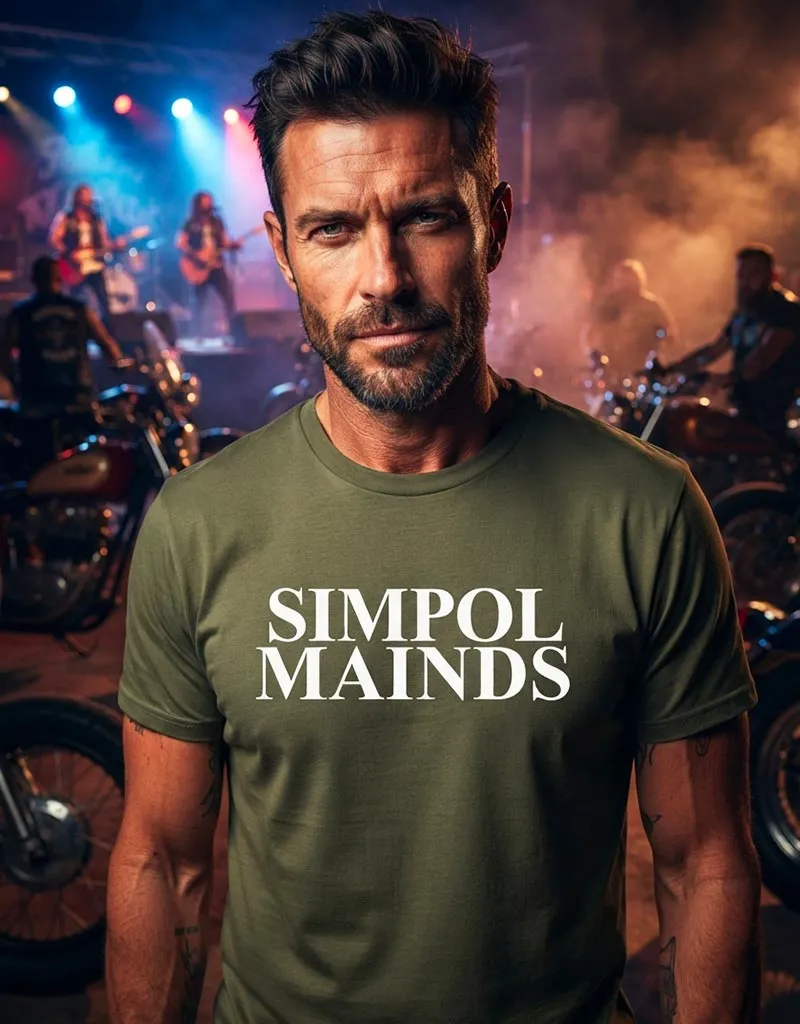 T-shirt Simple Minds originale in cotone di qualità superiore con grafica esclusiva FeikStor© T-shirt Simple Minds originale in cotone di qualità superiore con grafica esclusiva FeikStor©